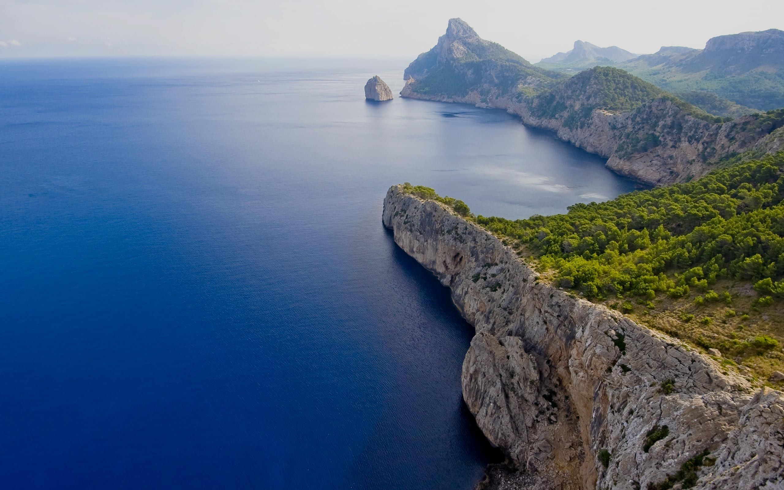 Guided Hike in the Mallorca Mountains with a Picnic Lunch